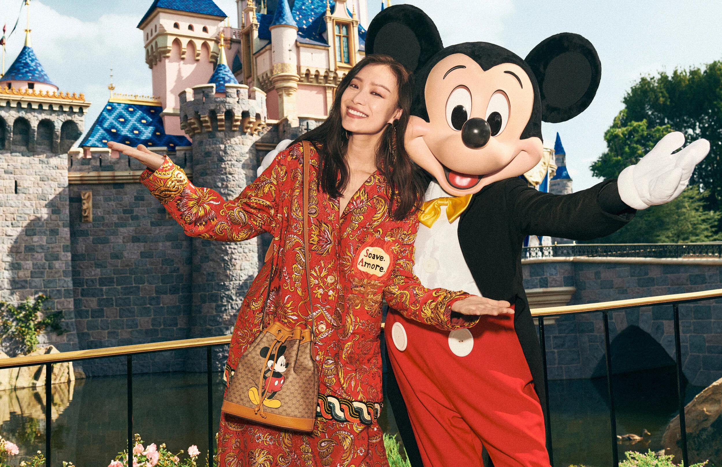 ネ*コ様 GUCCI×Disney ミッキーマウス 2020 Why was the 2020 GUCCI x DISNEY Chinese New Year Campaign a